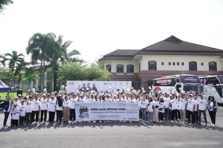 PTPN IV Regional l Berangkatkan 500 Pemudik ke 7 Kota di Sumatra
