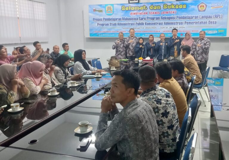 Undhar Kuliah Perdana Program Sarjana Aparatur Desa
