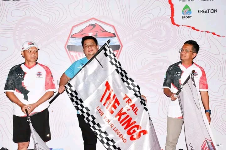 Peserta  dari 12 Negara Ikuti Event Internasional di Samosir, Bupati Vandiko  : Selamat Menjelajahi Keindahan Alam