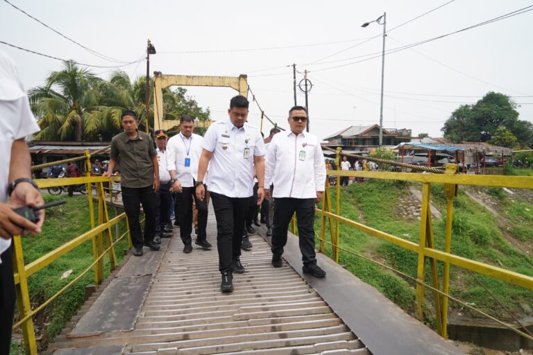 Pemko Medan Rencanakan Renovasi Jembatan Gantung Sungai Deli Kota Bangun