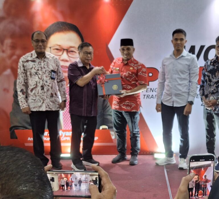 Sofyan Tan : Tahun 2025 Beasiswa PIP Rp13,49 T, Jauh di Bawah Anggaran Makan Siang Gratis