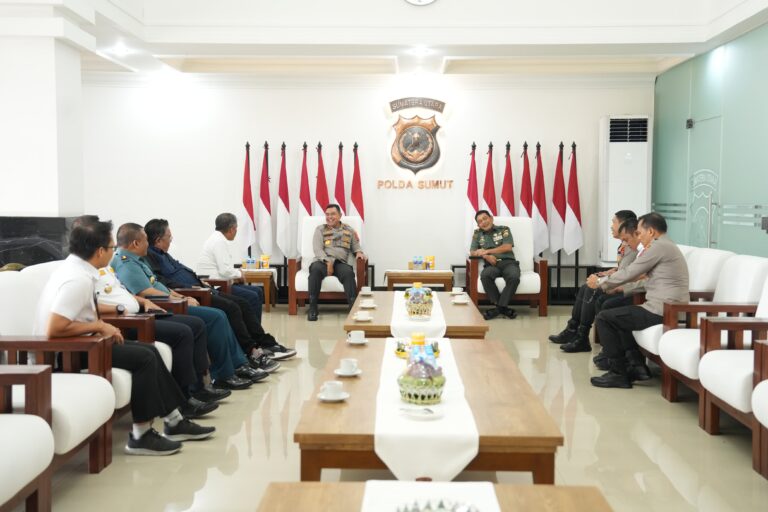 Wujudkan Pilkada Serentak 2024 yang Amam dan Damai, Kapolda Sumut Pimpin Rakor Lintas Sektoral