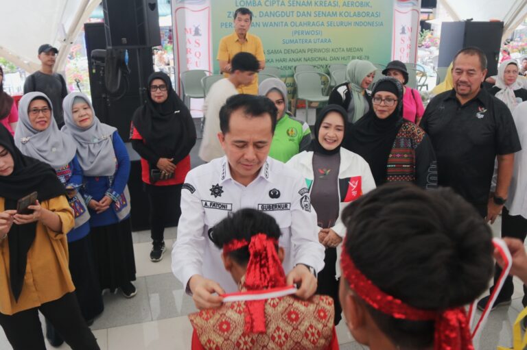 Buka Lomba Cipta Senam Kreasi, Pj Gubernur Sumut Fatoni Ajak Perwosi Ikut Sukseskan PON XXI