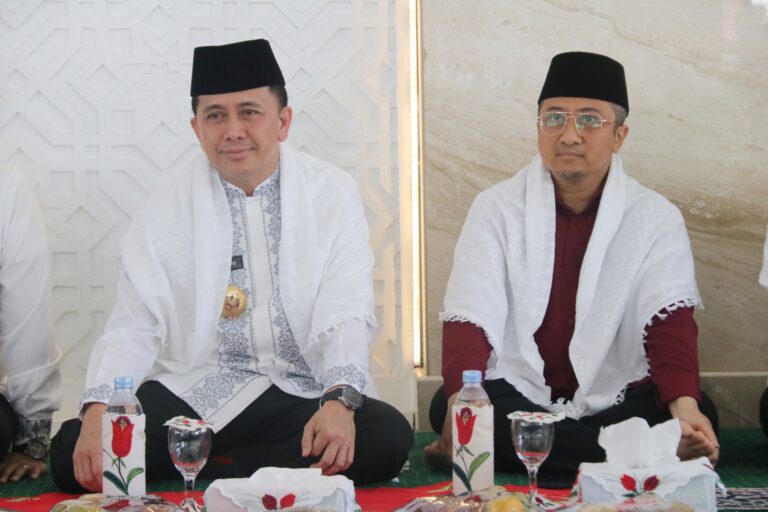 Pj Gubernur Sumut Agus Fatoni Ajak Masyarakat Padangsimpuan Ambil Peran Meriahkan PON XXI