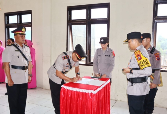 Kapolres Padangsidimpuan Pimpin Sertijab Kasat Narkoba