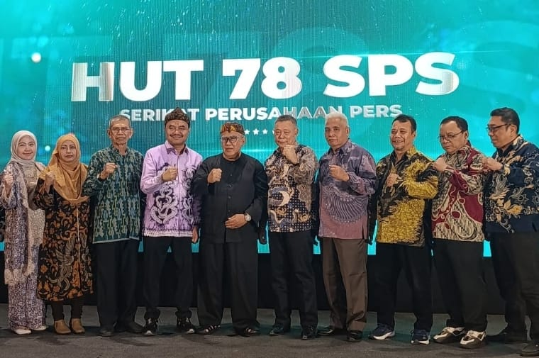 SPS Pusat Kukuhkan Pengurus Sumut, Farianda Minta Pemerintah Bantu Industri Pers