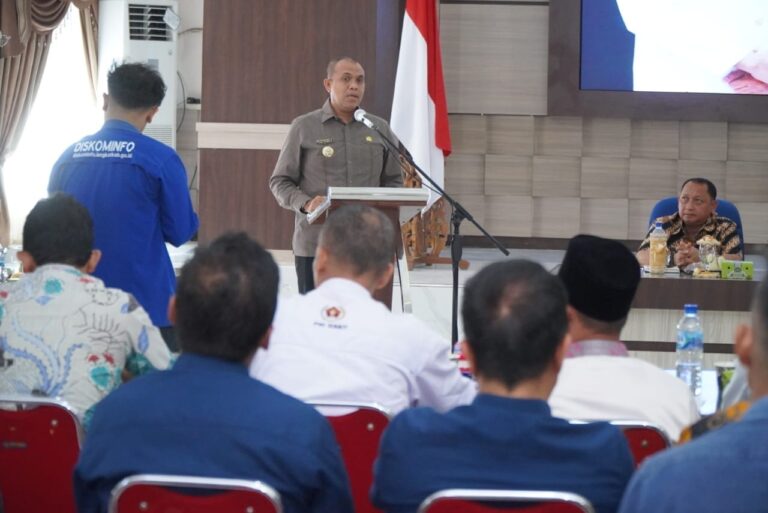 Pj Bupati Langkat Buka Forum Konsultasi Publik: Dorong Standar Pelayanan yang Akuntabel dan Efektif