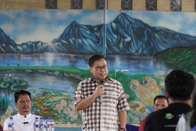 Sofyan Tan: Ada yang Panik,  Gelar Profesor Ridha ‘Dibegal’ di KPU Medan