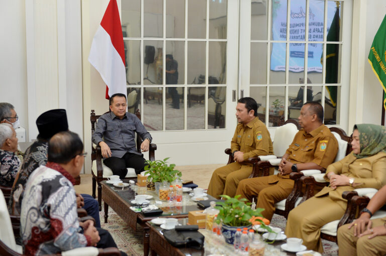 Sinergi Sektor Pemerintah dan Pengusaha, Pj Gubernur Sumut dan GAPKI Bahas Solusi Tantangan Industri Sawit