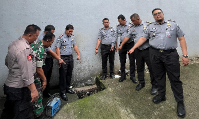 Cek Kondisi Keamanan, Karutan Kelas I Medan Lakukan Kontrol Area Brandgang