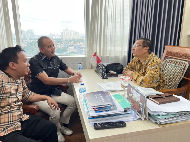 Terkait Musibah Banjir di Kota Medan, Zulkarnaen SKM Kunjungi DPR RI