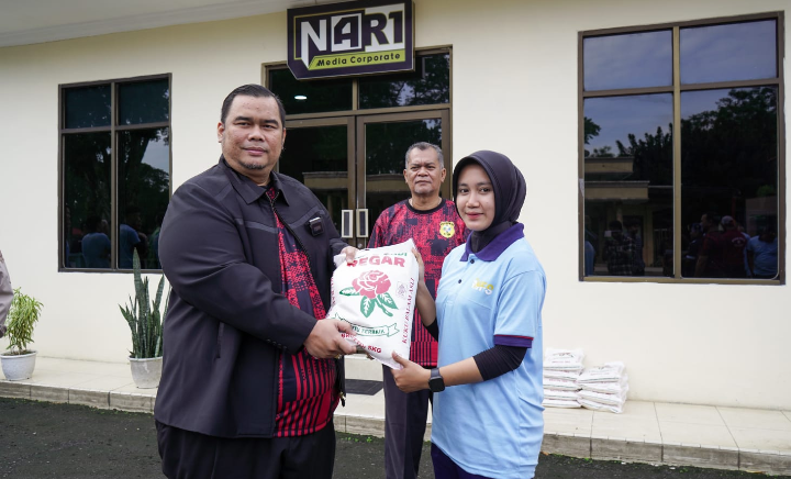 PS PTPN lll Bantu Sembako kepada Masyarakat Kurang Mampu