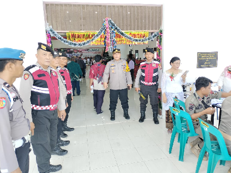 TNI-Polri Amankan Ribuan Umat Kristiani Merayakan Natal Oikumene Kabupaten Sergai dengan Sukacita