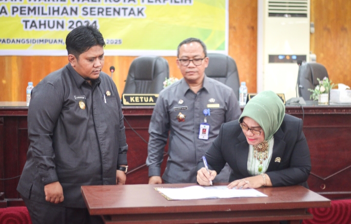 DPRD Umumkan Penetapan Pasangan Letnan – Levi Sebagai Kepala Daerah Padangsidimpuan