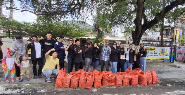 Jumat Berkah, GRIB JAYA Medan Baru Bagikan 200 Nasi Kotak untuk Masyarakat