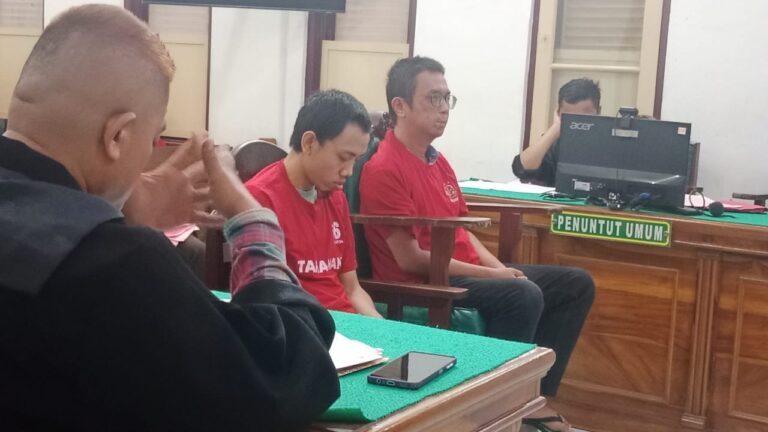 ‘Perusahaan Tidak Aman’, 2 Karyawan  PT YAN Gelapkan Minyak CPO 476.520 Ton Dituntut 3,5 Tahun Penjara