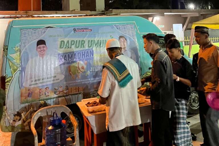 Gubernur Sumatera Utara Bobby Nasution Hidangkan  Makanan Berbuka Puasa Gratis : Dapur Umum Ramadhan 1446 H Jilid 6 
