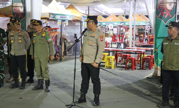 Beri Rasa Aman di Masyarakat, Kapolrestabes Medan Pimpin Apel Patroli  Satgas Anti Tawuran