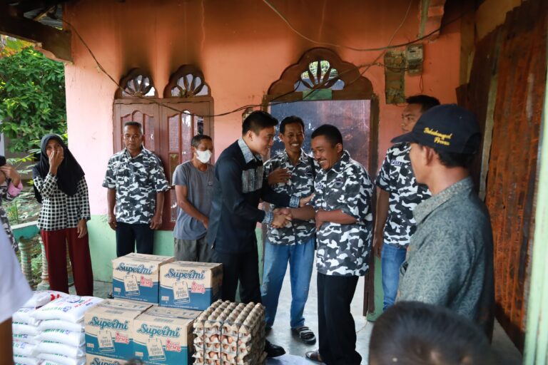 Wakil Ketua DPRD Sumut Kunjungi  Rumah Warga Terbakar di Wampu, Langkat