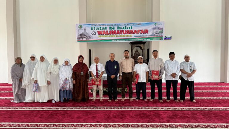 RS Adam Malik Lepas Keberangkatan 7 Jamah dan 2 Petugas Haji 2025