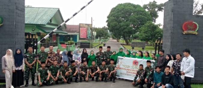 Mahasiswa UIN Syahada Padangsidimpuan Terus Dukung Kegiatan Positif Batalyon 123/Rajawali