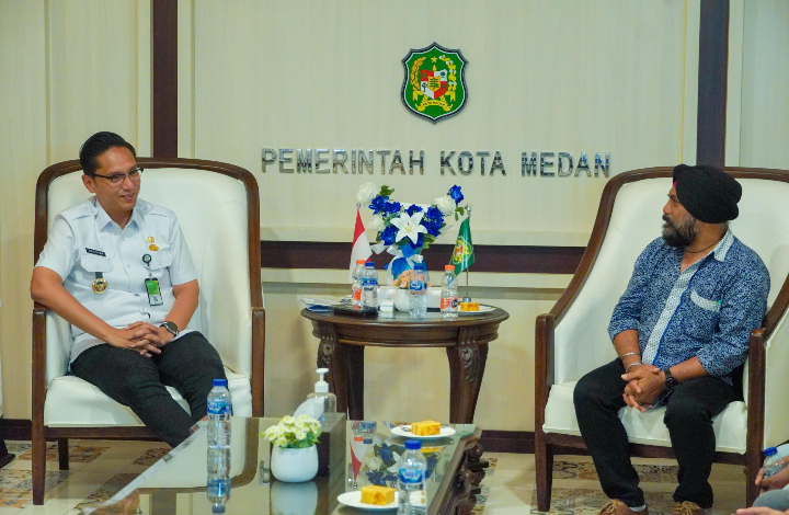 Rico Waas Harap Semua Umat Berkontribusi Jaga Keharmonisan dan Kerukunan