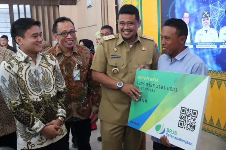 Sebanyak 1.600 Nelayan Langkat Terima Kartu BPJS, Ricky Antony : Wujud Nyata Gubsu Lindungi Nelayan
