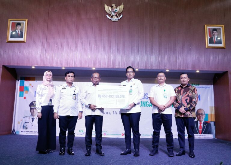 Wali Kota Medan Minta Setiap Kepling Ajak 25 Warga Ikut BPJS Ketenagakerjaan