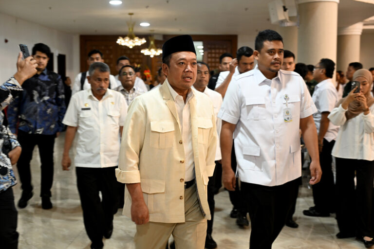 Menteri ATR/BPN Rapat Bersama Gubernur Bobby Nasution Bahas Penyelesaian Pertanahan Sumut