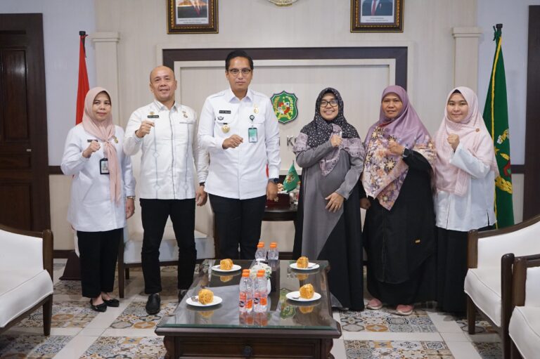 Rico Waas Menyambut Baik Koperasi Wanita Usaha Indonesia