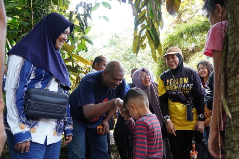 Ny. Endang Syah Afandin Gandeng Ketua Limpol, Promosikan Pesona Bukit Lawang