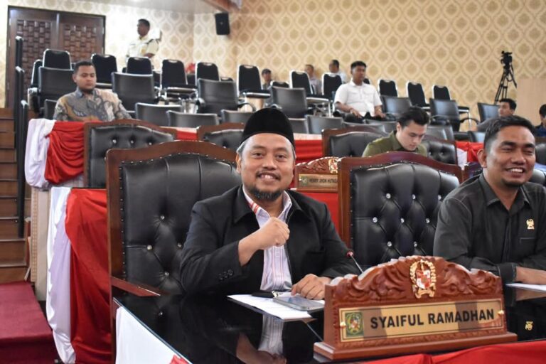 Syaiful Ramadhan: 100 Hari Rico-Zaki Minim Gebrakan
