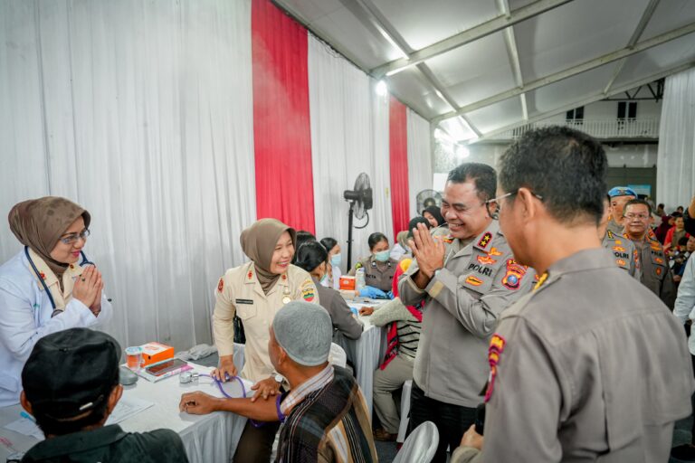 Sambut HUT Bhayangkara ke-79, Polda Sumut Gelar Bakti Kesehatan dan Sosial untuk 2.000 Warga Belawan