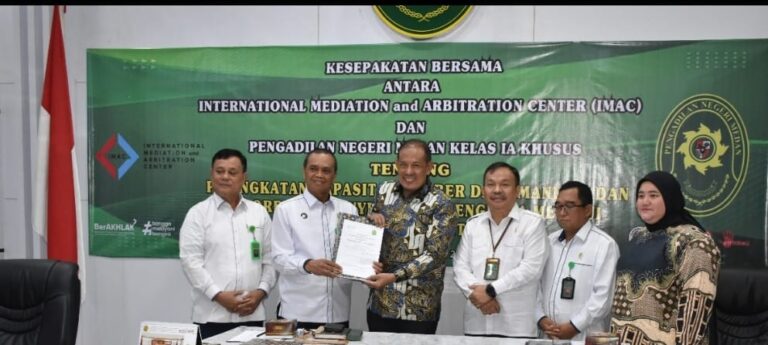 PN Medan – IMAC Teken Kerjasama Penyelesaian Sengketa