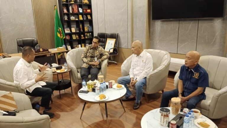 Wali Kota Medan Dukung Agenda Family Gathering PWI Sumut