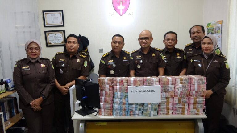 Korupsi ADD di Padangsidempuan, Kejati Sumut Terima Penitipan UP Kerugian Negara Sebesar Rp3,5 Miliar