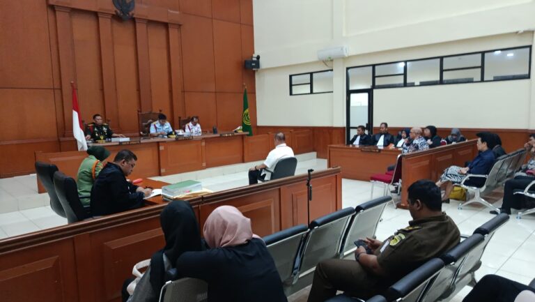 Melawan Peradilan Sesat