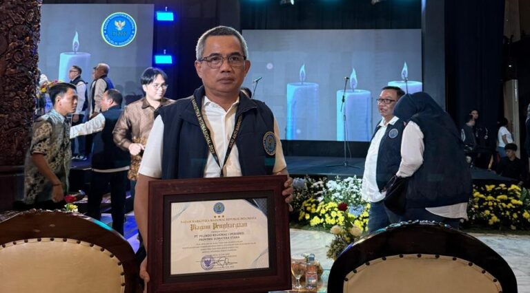 Komitmen cegah Narkoba, Pelindo Regional 1 Terima Penghargaan BNN