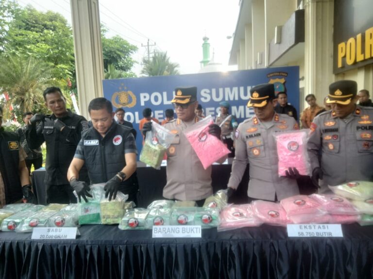 Polrestabes Medan Tangkap Kurir Puluhan Kilogram Sabu dan  Ekstasi Jaringan Malaysia