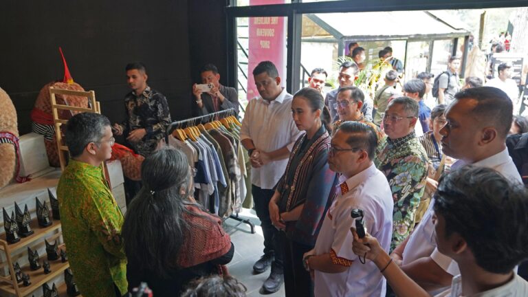 Konferensi Internasional Geotourism Toba Caldera: Langkah Menuju Ekonomi Hijau