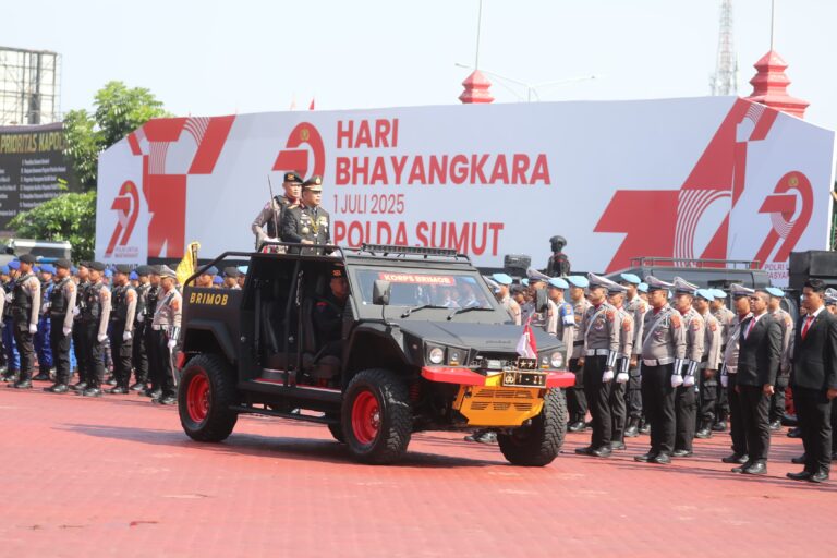Polda Sumut Gelar Upacara Peringatan Hari Bhayangkara ke-79: Tegaskan Komitmen Melayani dan Berbenah