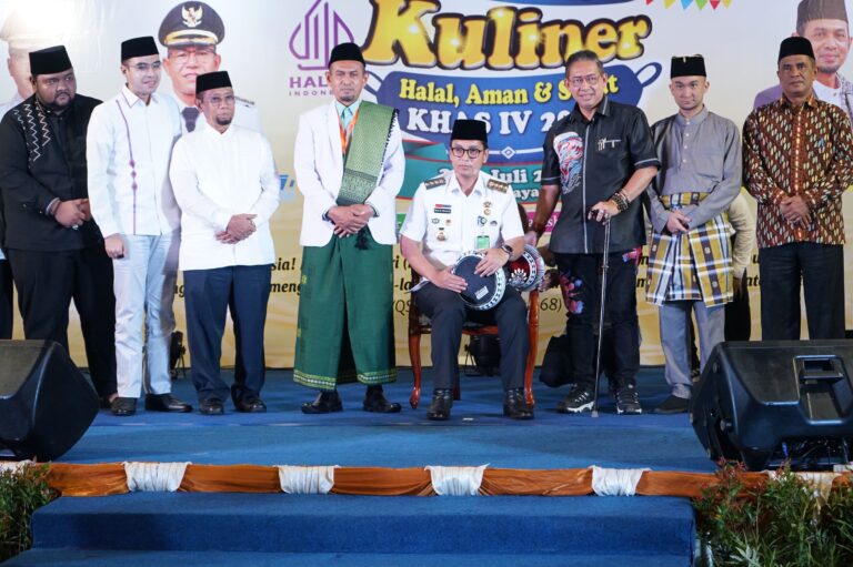 Buka Khas IV 2025, Rico Waas: Ikhtiar Promosikan Kuliner Halal
