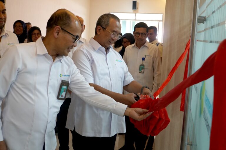 Permudah Pasien, RS Adam Malik Hadirkan Layanan Laboratorium Terpadu