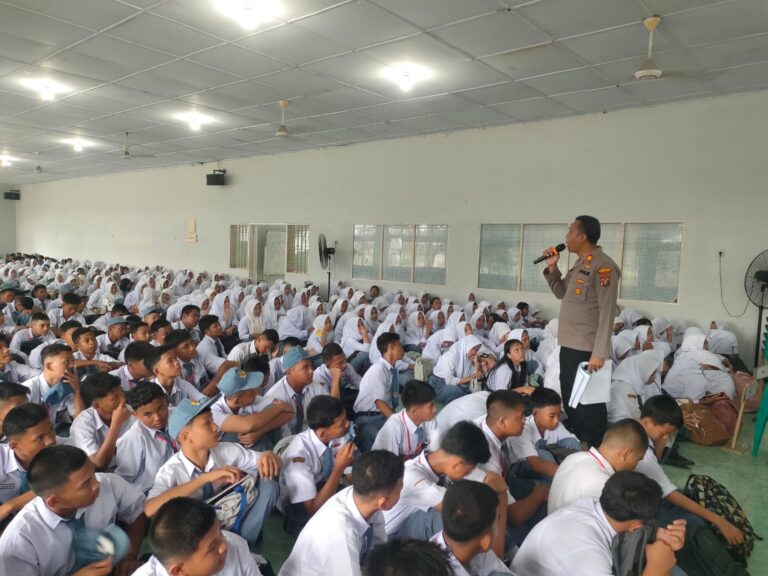Polsek Medan Tembung Sosialisasi Ops Patuh Toba 2025, Bahaya Narkoba dan  Kenakalan Remaja di Hari Pertama Sekolah