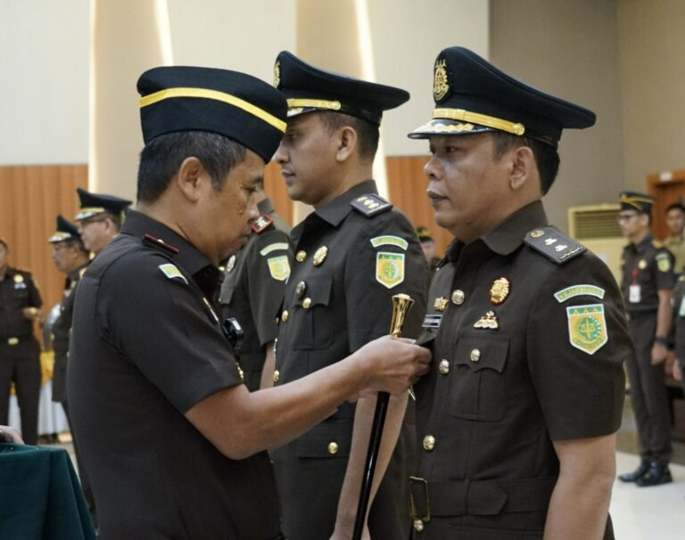 Kasi Penkum Kejatisu Adre Ginting Dilantik Jadi Koordinator di Kejati Gorontalo