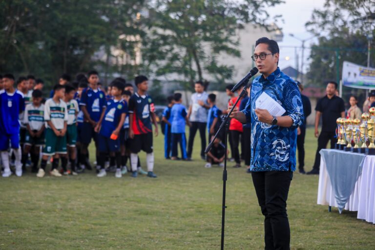 Wali Kota Tutup Turnamen Gala Siswa Indonesia 2025 Tingkat SMP di Medan