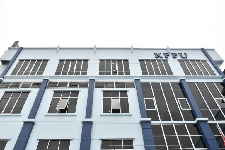 KPPU Desak Gubernur Lampung Cabut Regulasi Penghambat Persaingan Usaha dan Rugikan Petani