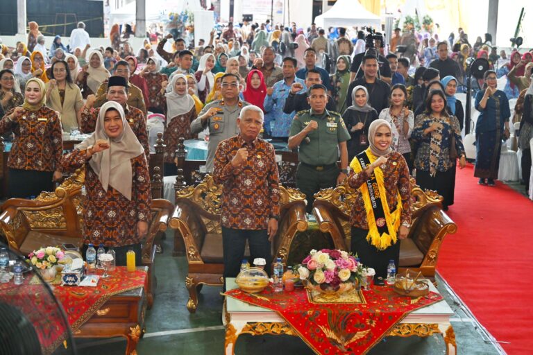 Puncak Harganas Ke-32 Tingkat Sumut, Pemprov Sumut Berkomitmen Membangun Keluarga Tangguh dan Sejahtera