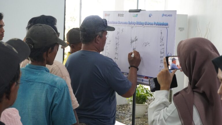 Edukasi Safety Riding dan Service Motor Gratis di Belawan di Semarak HUT RI ke-80 Pelindo