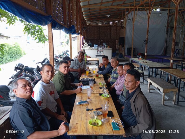 Forwatun  Gelar Rapat Bulanan di Warkop Imka Tuntungan